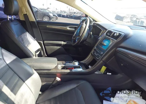 2017 Ford Fusion Energi Se Luxury из США, поврежденный, VIN 3FA6P0PU9HR329389